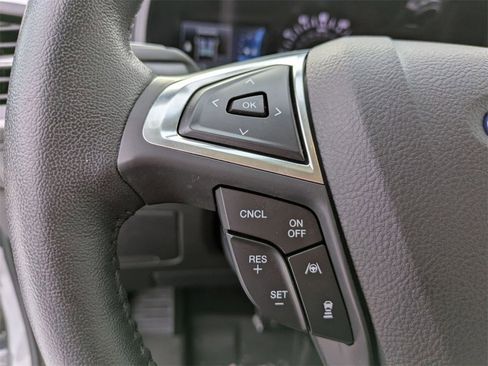 Used 2022 Ford Edge SEL w/ Convenience Package image 18