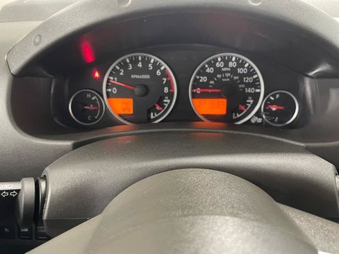 Used 2015 Nissan Frontier PRO-4X AWD/4WD image 30