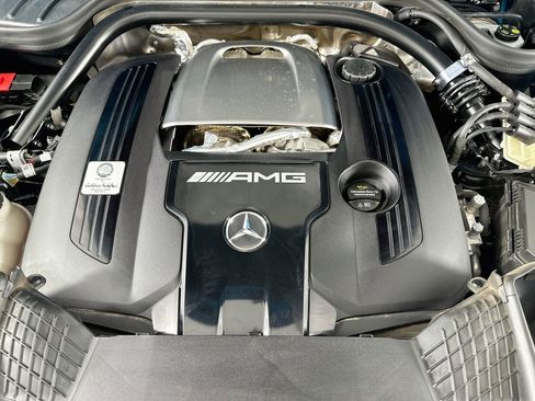Used 2025 Mercedes-Benz G 63 AMG 4MATIC image 33
