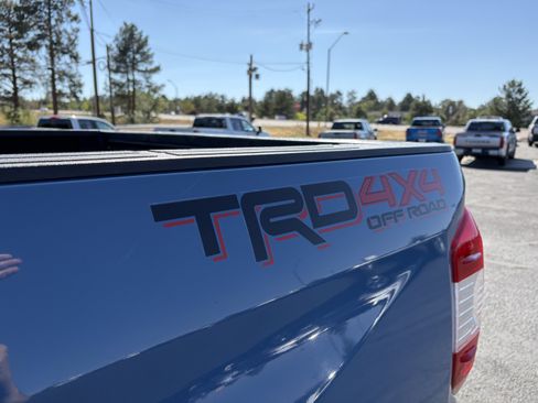 Used 2019 Toyota Tundra SR5 w/ TRD Off Road Package AWD/4WD image 13