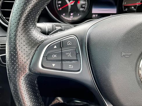 Used 2019 Mercedes-Benz GLC 300 image 23