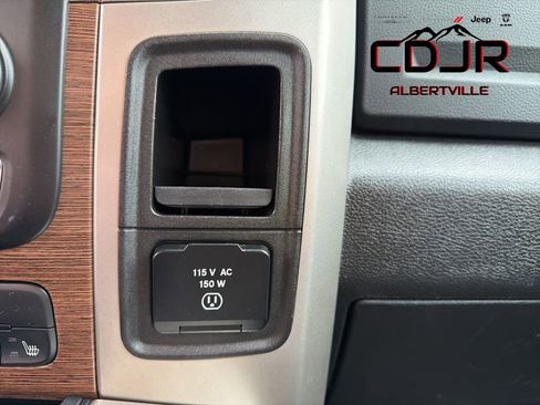 Used 2017 RAM 1500 Laramie w/ Protection Group image 45