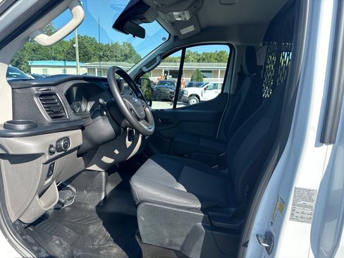 Used 2025 Ford Transit 250 Low Roof w/ Exterior Upgrade Package RWD image 9