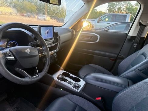 Used 2021 Ford Bronco Sport Outer Banks w/ Outer Banks Package (96D) AWD/4WD image 7
