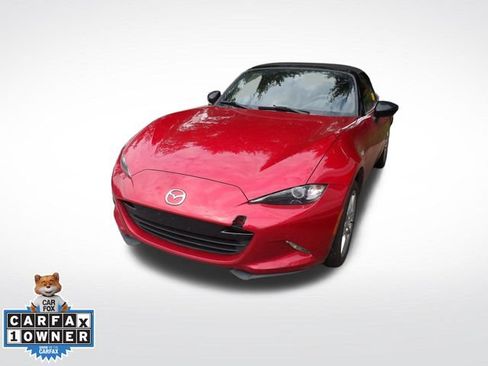 Used 2016 MAZDA MX-5 Miata Sport RWD image 11