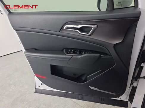 Used 2023 Kia Sportage EX image 23