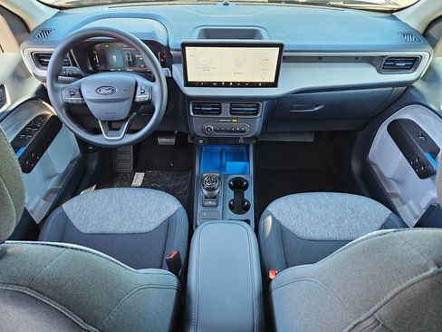 New 2025 Ford Maverick XLT image 6