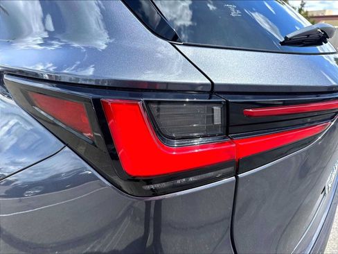 Used 2025 Lexus NX 350h AWD w/ Accessory Package (Z2) image 31