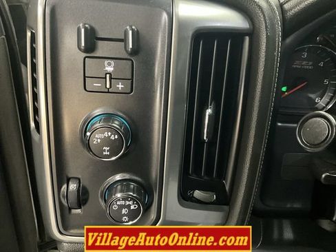 Used 2017 Chevrolet Silverado 1500 LTZ Z71 w/ LTZ Plus Package AWD/4WD image 20