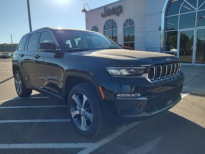 New 2025 Jeep Grand Cherokee Limited w/ Luxury Tech Group II