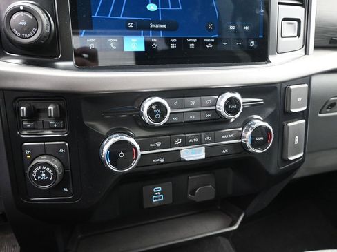 Used 2024 Ford F150 XLT w/ Tow/Haul Package image 20