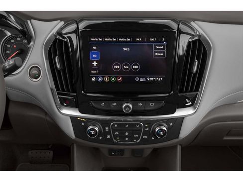 Used 2019 Chevrolet Traverse Premier w/ Driver Confidence II Package FWD image 7