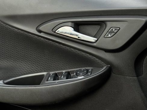 Used 2023 Chevrolet Malibu LS FWD image 26