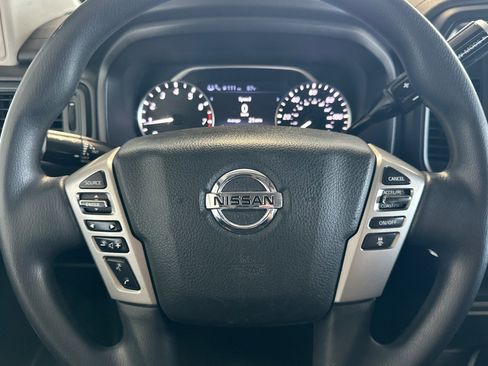 Certified 2022 Nissan Titan SV image 22