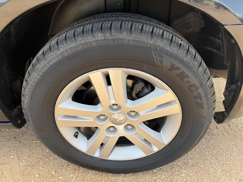 Used 2008 Dodge Grand Caravan SXT FWD image 10