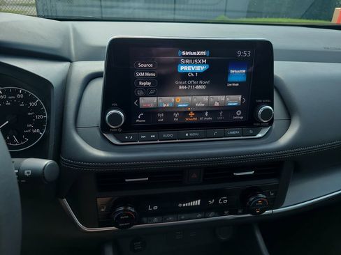 Certified 2024 Nissan Rogue SV w/ SV Premium Package FWD image 23