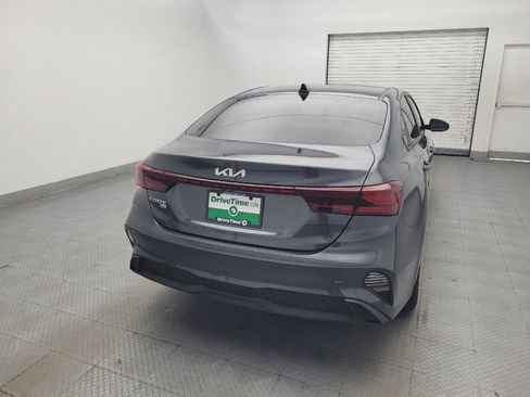 Used 2023 Kia Forte LX FWD image 7