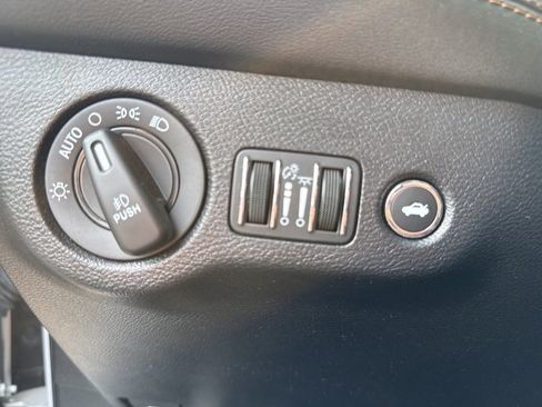 Used 2020 Dodge Challenger R/T Scat Pack image 37