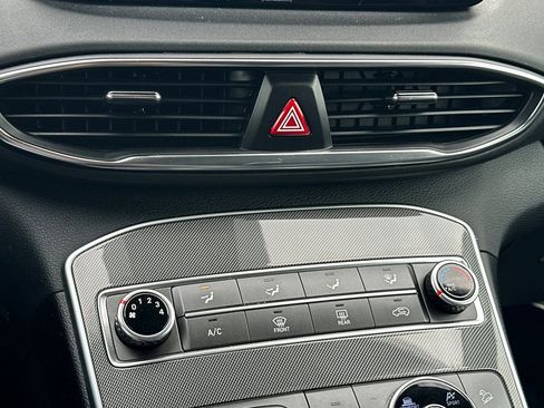 Used 2022 Hyundai Santa Fe SEL image 18