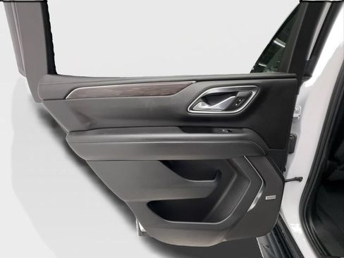 Used 2024 Chevrolet Tahoe LT RWD image 27