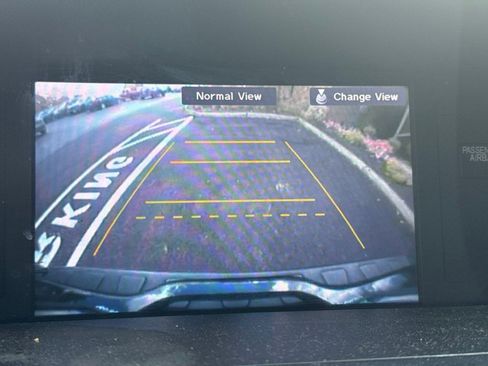 Used 2013 Honda Pilot Touring image 10