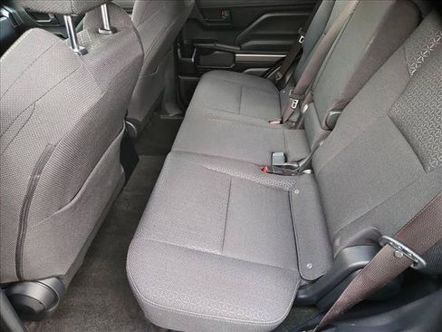 Used 2025 Toyota 4Runner SR5 AWD/4WD image 24