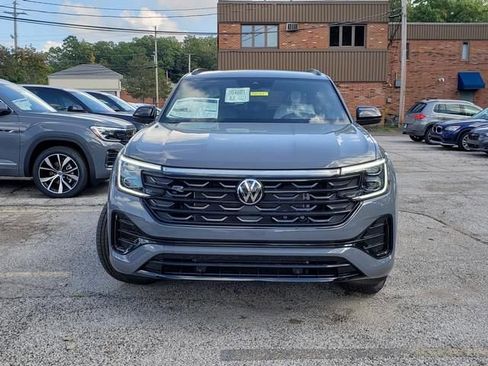 New 2026 Volkswagen Atlas Cross Sport SEL R-Line AWD/4WD image 2