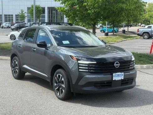 New 2026 Nissan Kicks SV w/ Cold Weather Package AWD/4WD image 3