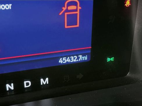 Used 2022 Ford Bronco Outer Banks AWD/4WD image 19