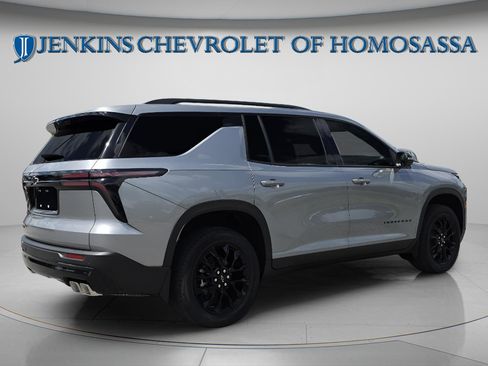 New 2026 Chevrolet Traverse LT FWD image 4