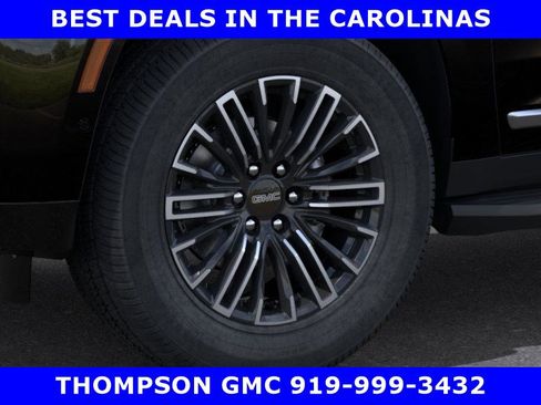 New 2026 GMC Yukon Elevation image 12