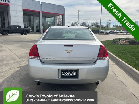 Used 2014 Chevrolet Impala LT w/ LT Sunroof Package image 7