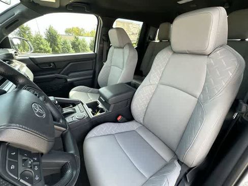 Used 2025 Toyota Tacoma SR5 RWD image 15
