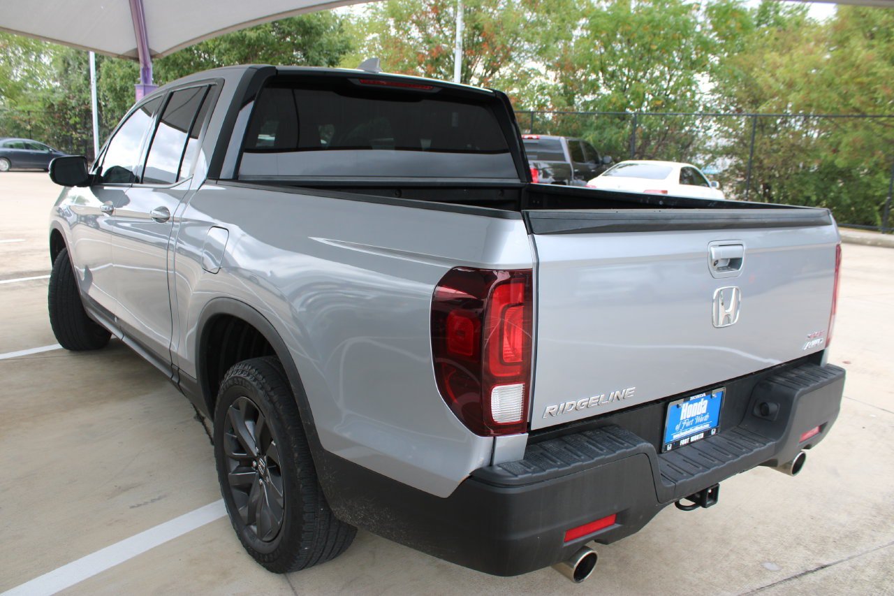 Used 2023 Honda Ridgeline Sport image 3