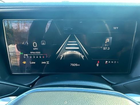 Used 2026 GMC Terrain Elevation image 25