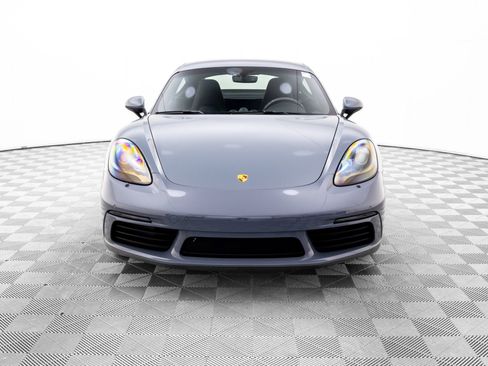 Certified 2024 Porsche 718 Cayman image 9