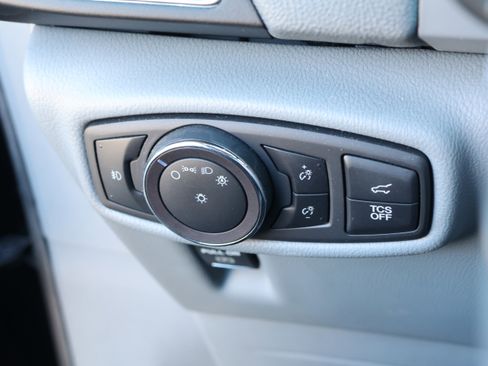 Used 2020 Lincoln Nautilus Reserve w/ Equipment Group 201A image 15