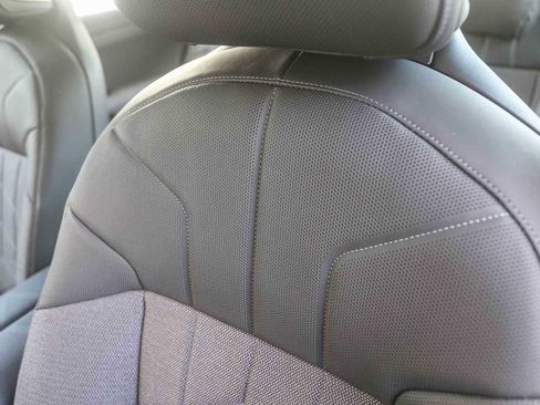 Used 2025 BMW i7 M70 image 21