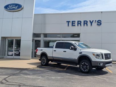 Used 2018 Nissan Titan PRO-4X w/ Pro-4x Convenience Package