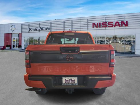 New 2026 Nissan Frontier PRO-4X w/ Tow Package AWD/4WD image 6