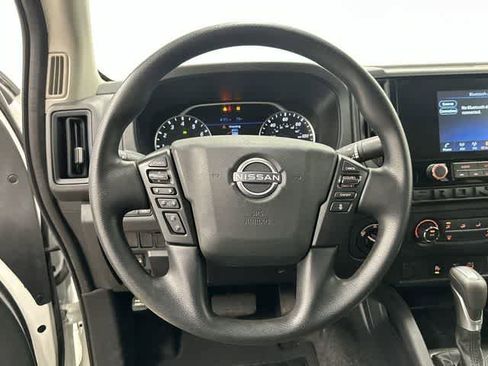 Used 2025 Nissan Frontier S w/ Tow Package AWD/4WD image 15