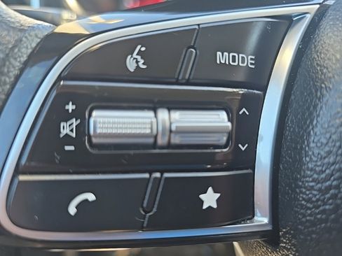 Used 2024 Kia Forte LXS image 27