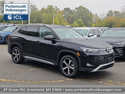 New 2025 Volkswagen Tiguan SE