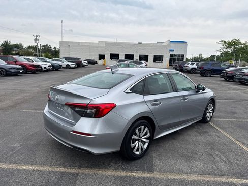 Certified 2023 Honda Civic LX image 5
