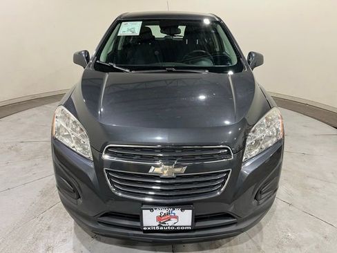 Used 2016 Chevrolet Trax LS FWD image 4