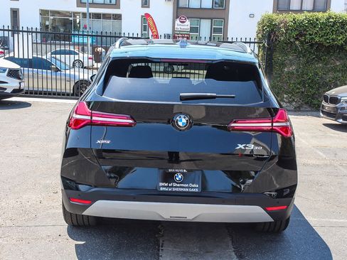 Used 2026 BMW X3 xDrive30 w/ Convenience Package AWD/4WD image 5