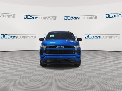 Used 2022 Chevrolet Silverado 1500 RST image 3