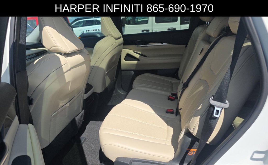 Used 2024 INFINITI QX60 Pure FWD image 8