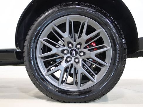 Used 2025 Ford Expedition Platinum w/ Stealth Performance Package AWD/4WD image 83