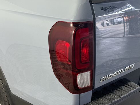 Used 2022 Honda Ridgeline Sport image 36